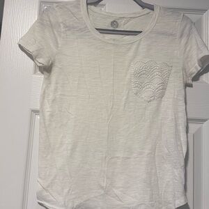 SO Relaxed Fit Tee with lace pocket